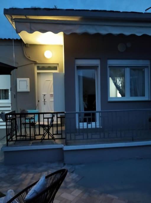 Вилла Οικία Με Αυλή Και Πάρκινγκ, Μέσα Στο Κάστρο Της Πόλης Янина Экстерьер фото